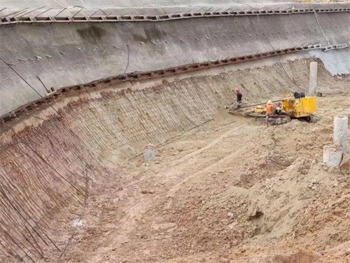 乌当基坑边坡加固