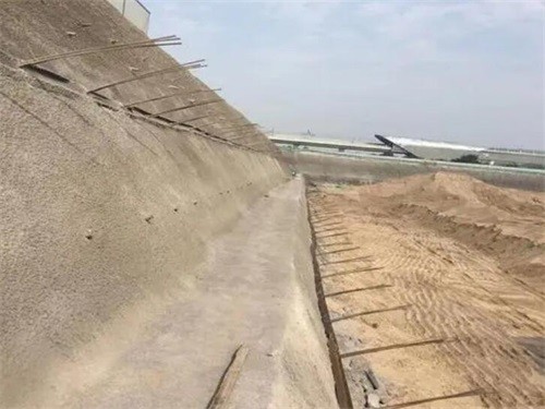 乌当河道边坡加固